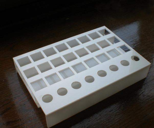 請注意:本圖片來自上海欣鋒商務(wù)咨詢有限公司提供的有機(jī)玻璃 plexi